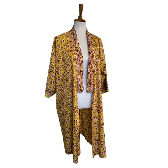 Vintage Boho Golden Yellow Floral Robe Kimono Wrap – Small, Artisan Cotton Blend - Picture 3 of 7